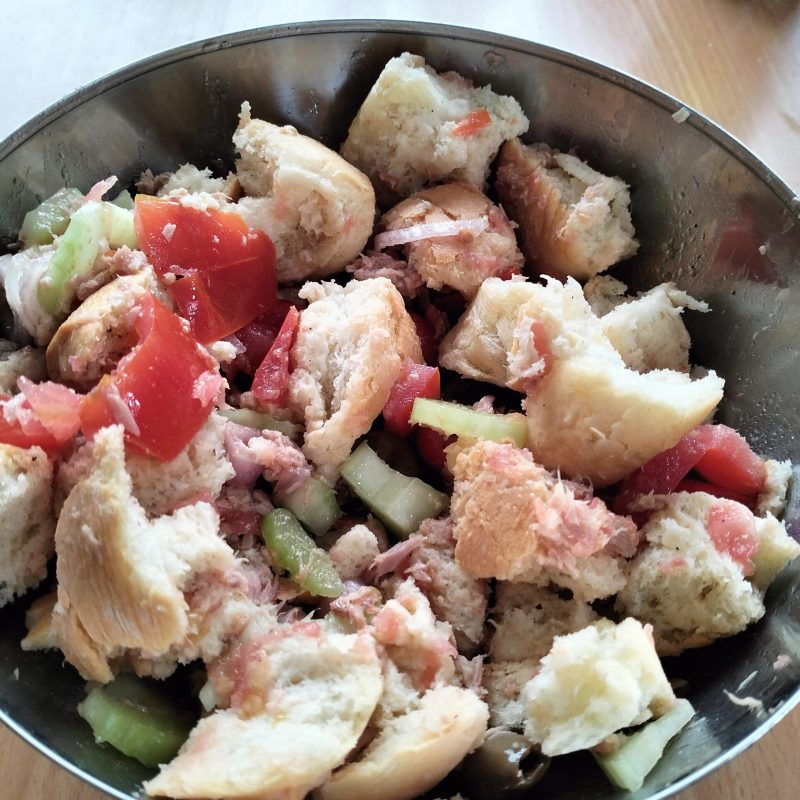 insalata di pane, insalata dipanericetta